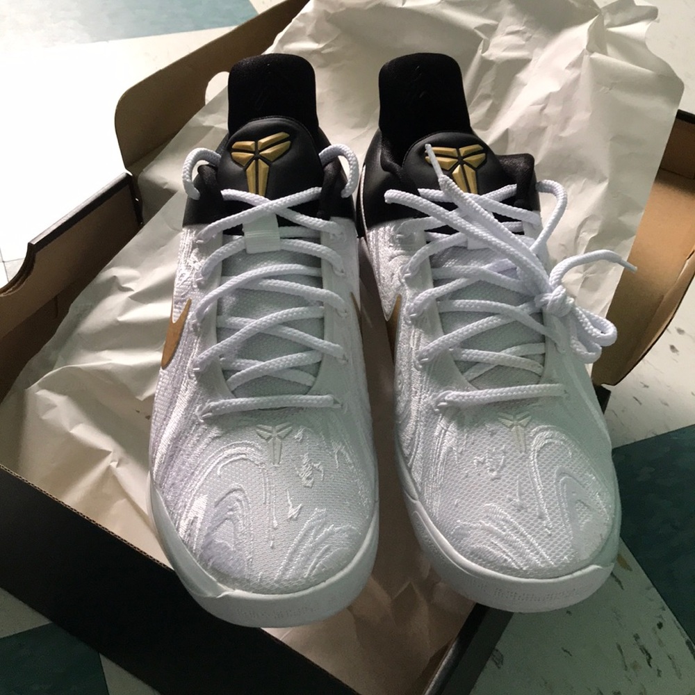 Kobe limited Nike id - Picture 2 of 4